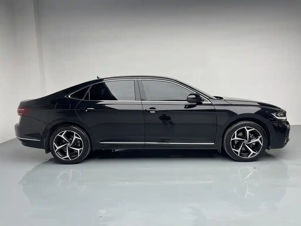 Volkswagen Volkswagen Passat 2024 380TSI Starry Sky Longteng Edition 2024 - thumbnail 21