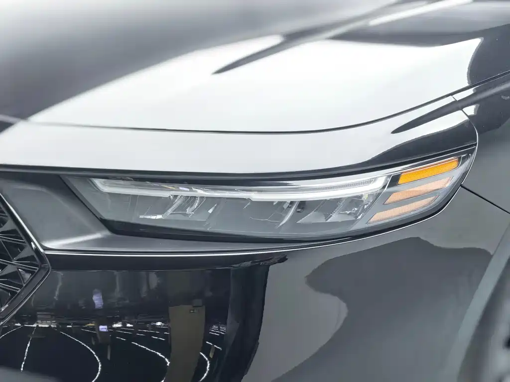 Honda 2025 Honda Accord 260TURBO Luxury Edition 2025 - thumbnail 4