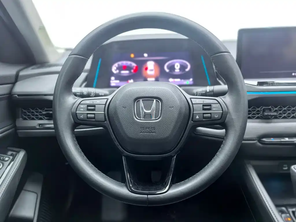 Honda 2025 Honda Accord 260TURBO Luxury Edition 2025 - thumbnail 8