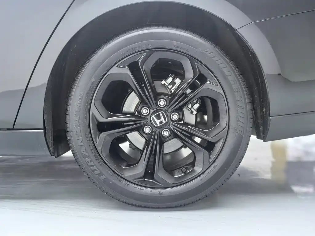 Honda 2025 Honda Accord 260TURBO Luxury Edition 2025 - thumbnail 15