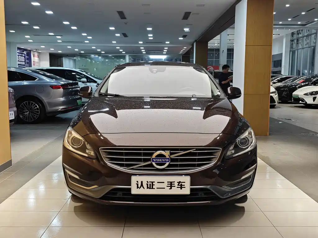Volvo Volvo S60L 2018 model T4 Zhiyuan Edition 2018 - thumbnail 3