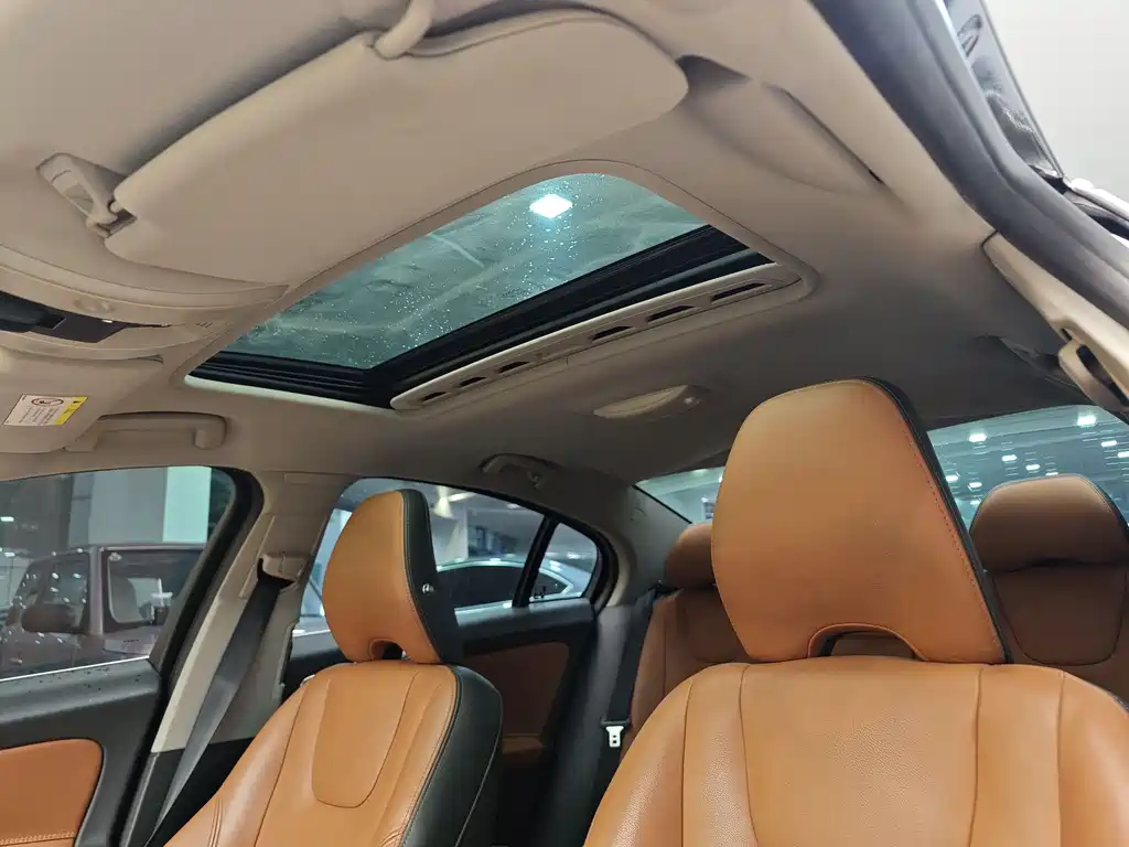 Volvo Volvo S60L 2018 model T4 Zhiyuan Edition 2018 - thumbnail 12