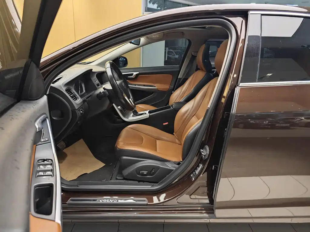 Volvo Volvo S60L 2018 model T4 Zhiyuan Edition 2018 - thumbnail 13