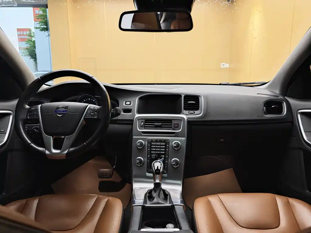 Volvo Volvo S60L 2018 model T4 Zhiyuan Edition 2018 - thumbnail 19