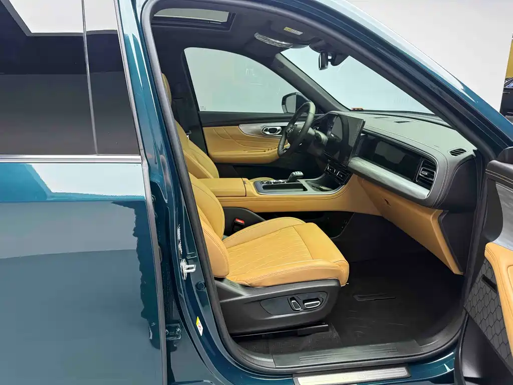 GAC Trumpchi GAC Trumpchi GS8 2025 Pilot Series 2.0TGDI FWD Luxury Edition 5-Seater 2024 - thumbnail 20