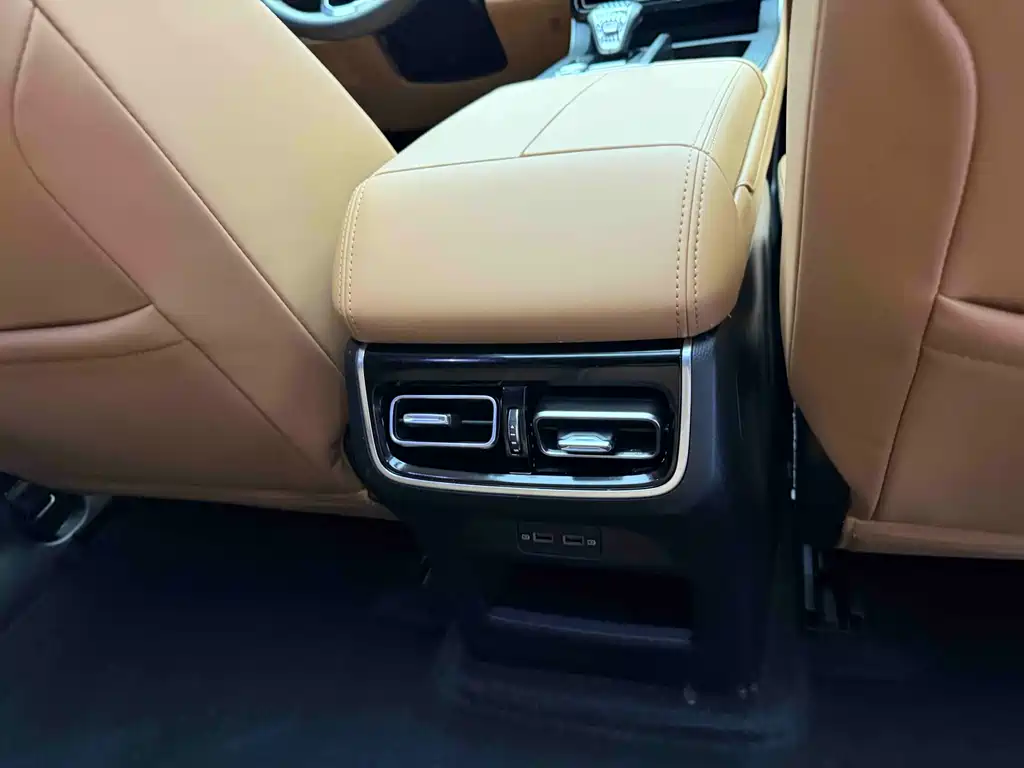 GAC Trumpchi GAC Trumpchi GS8 2025 Pilot Series 2.0TGDI FWD Luxury Edition 5-Seater 2024 - thumbnail 23