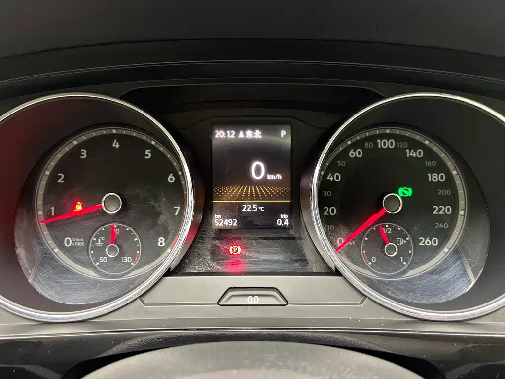 Volkswagen Tiguan L 2018 Facelift 330TSI Automatic FWD Luxury Edition 2019 - thumbnail 6
