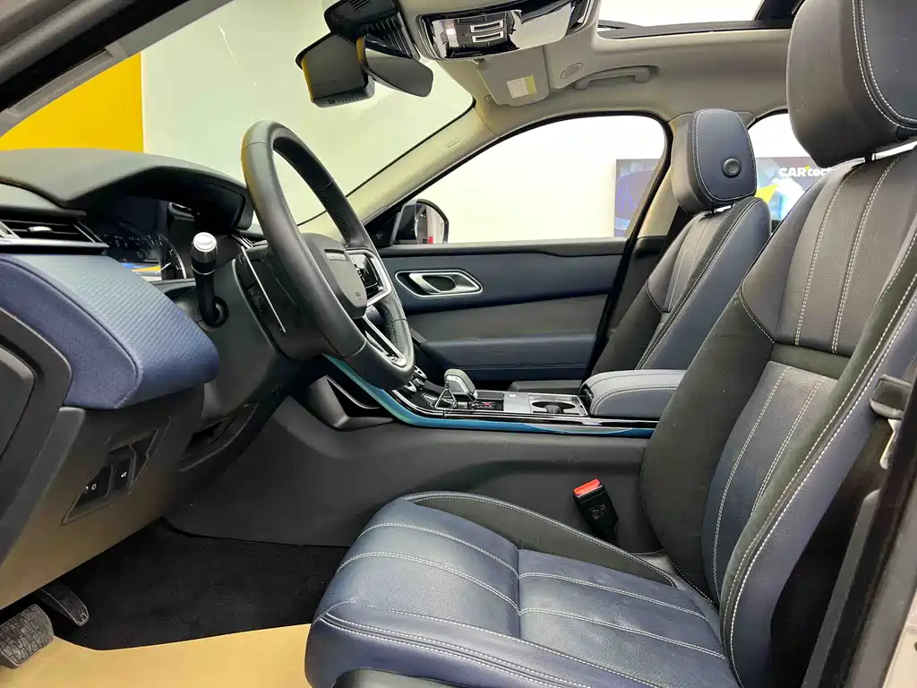 Land Rover Range Rover Velar 2022 250PS 2023 - thumbnail 5