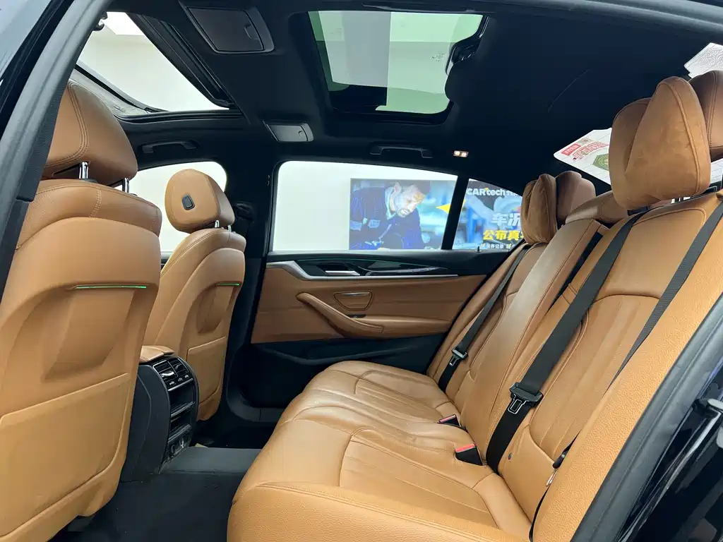 BMW 2018 BMW 5 Series LCI 530Li Leading Edition M Sport Package 2018 - thumbnail 25