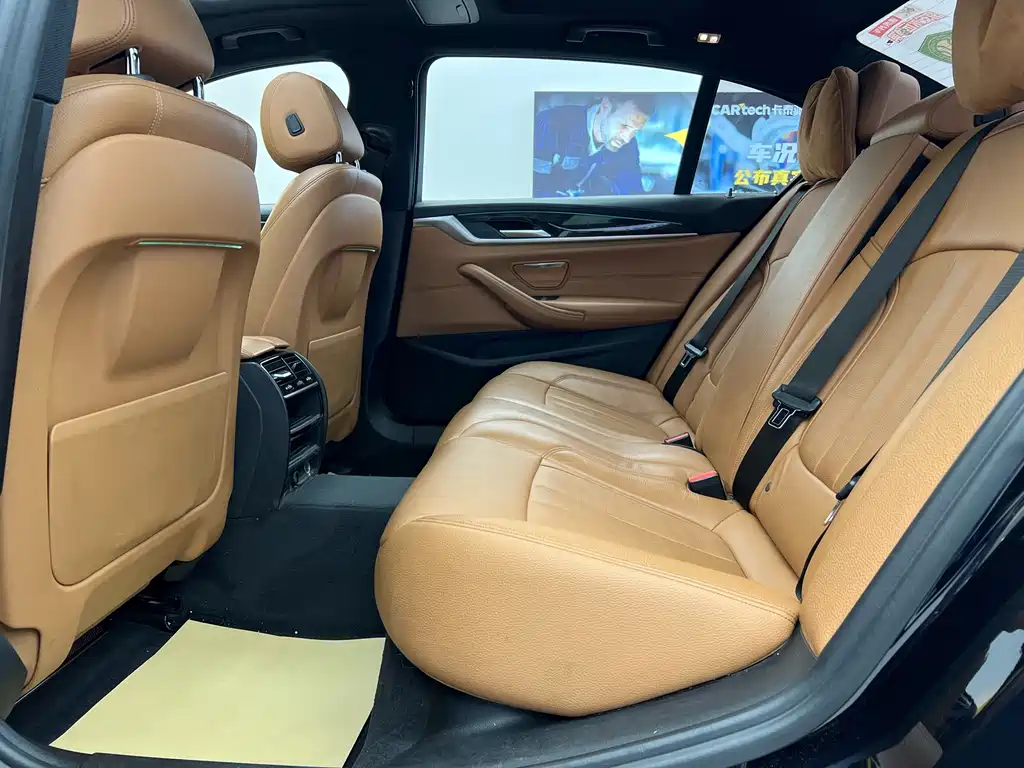 BMW 2018 BMW 5 Series LCI 530Li Leading Edition M Sport Package 2018 - thumbnail 26