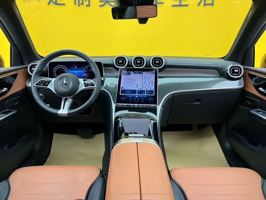 Mercedes-Benz Mercedes-Benz GLC 260 L 4MATIC Dynamic 7-Seater 2023 - thumbnail 8