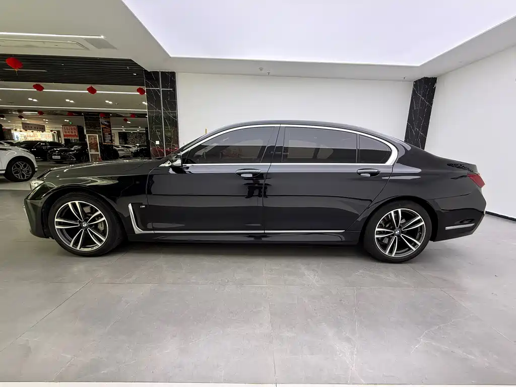 BMW BMW 7 Series 2019 Facelift 730Li M Sport Package 2020 - thumbnail 5