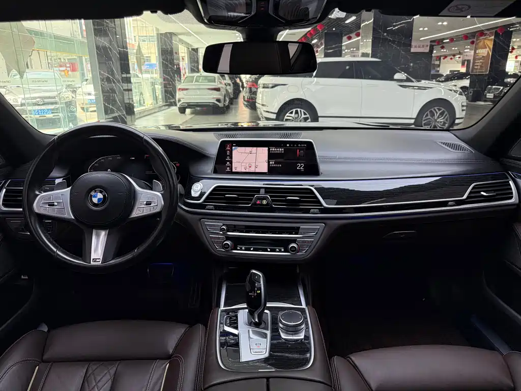 BMW BMW 7 Series 2019 Facelift 730Li M Sport Package 2020 - thumbnail 8