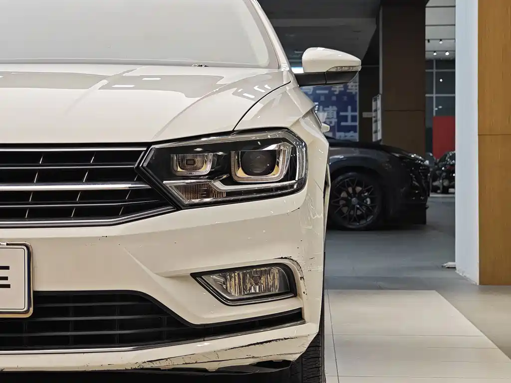 Volkswagen Volkswagen Bora 2018 1.5L Automatic Comfort 2018 - thumbnail 2