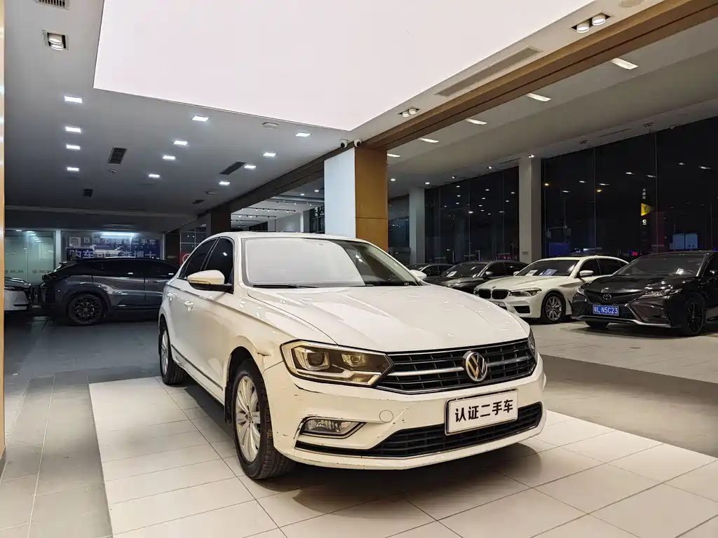 Volkswagen Volkswagen Bora 2018 1.5L Automatic Comfort 2018 - thumbnail 4