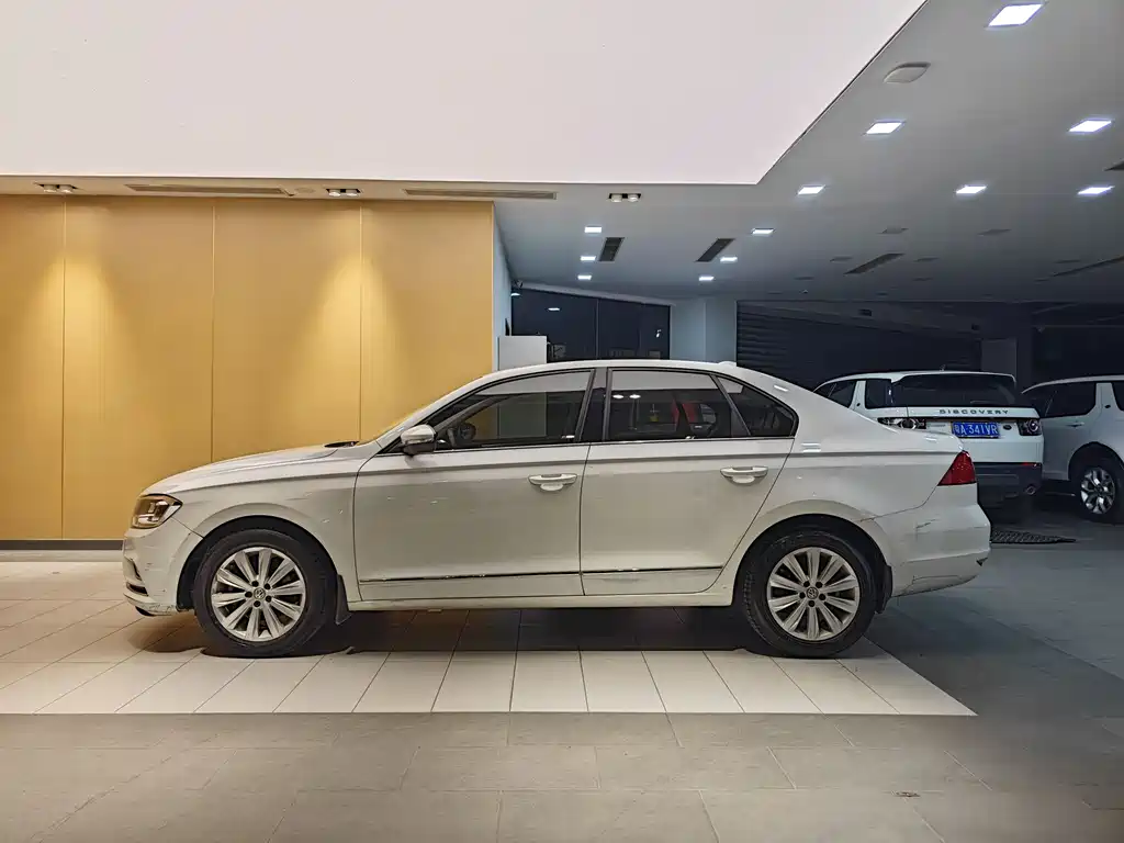 Volkswagen Volkswagen Bora 2018 1.5L Automatic Comfort 2018 - thumbnail 6