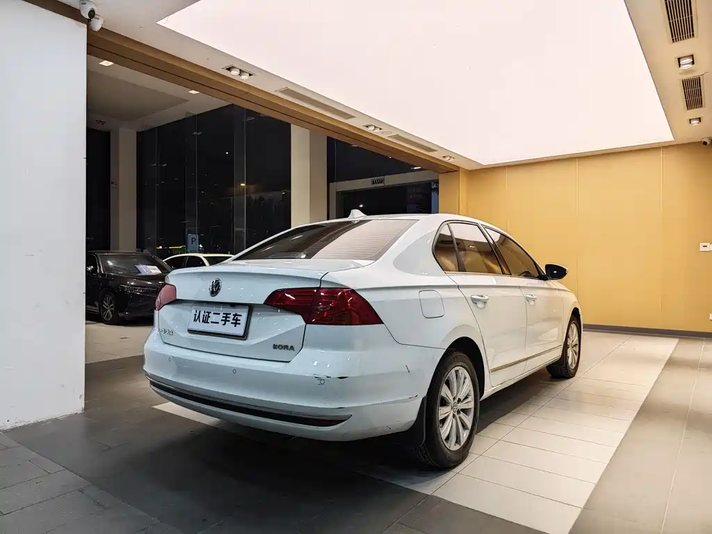 Volkswagen Volkswagen Bora 2018 1.5L Automatic Comfort 2018 - thumbnail 28
