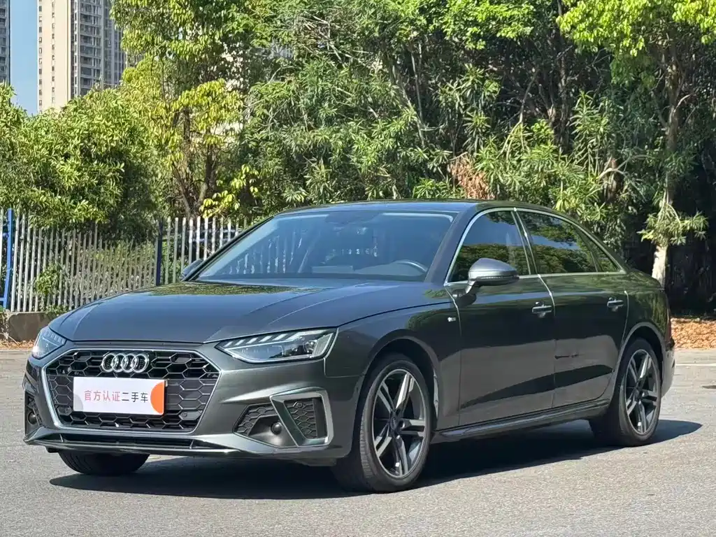 Audi Audi A4L 2020 40 TFSI Luxury Dynamic Edition 2021 - thumbnail 3