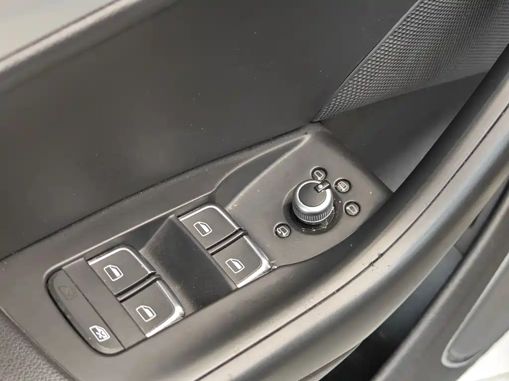 Audi Audi Q3 2018 30th Anniversary Edition 30 TFSI Fashion 2019 - thumbnail 10