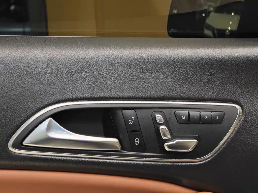 Mercedes-Benz Mercedes-Benz CLA 2018 CLA 220 4MATIC 2019 - thumbnail 9