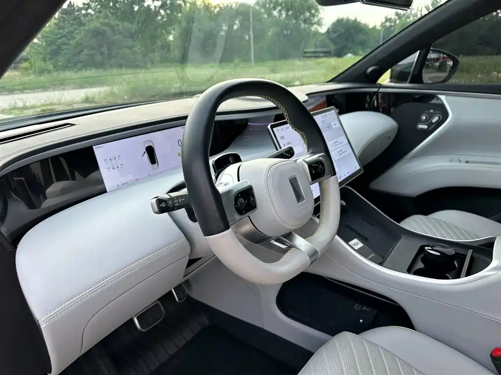 Avatr Avatr 11 2023 HarmonyOS 90kWh Luxury Edition 2023 - thumbnail 10