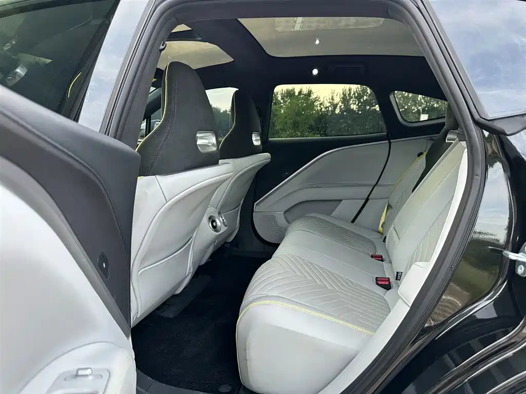 Avatr Avatr 11 2023 HarmonyOS 90kWh Luxury Edition 2023 - thumbnail 13