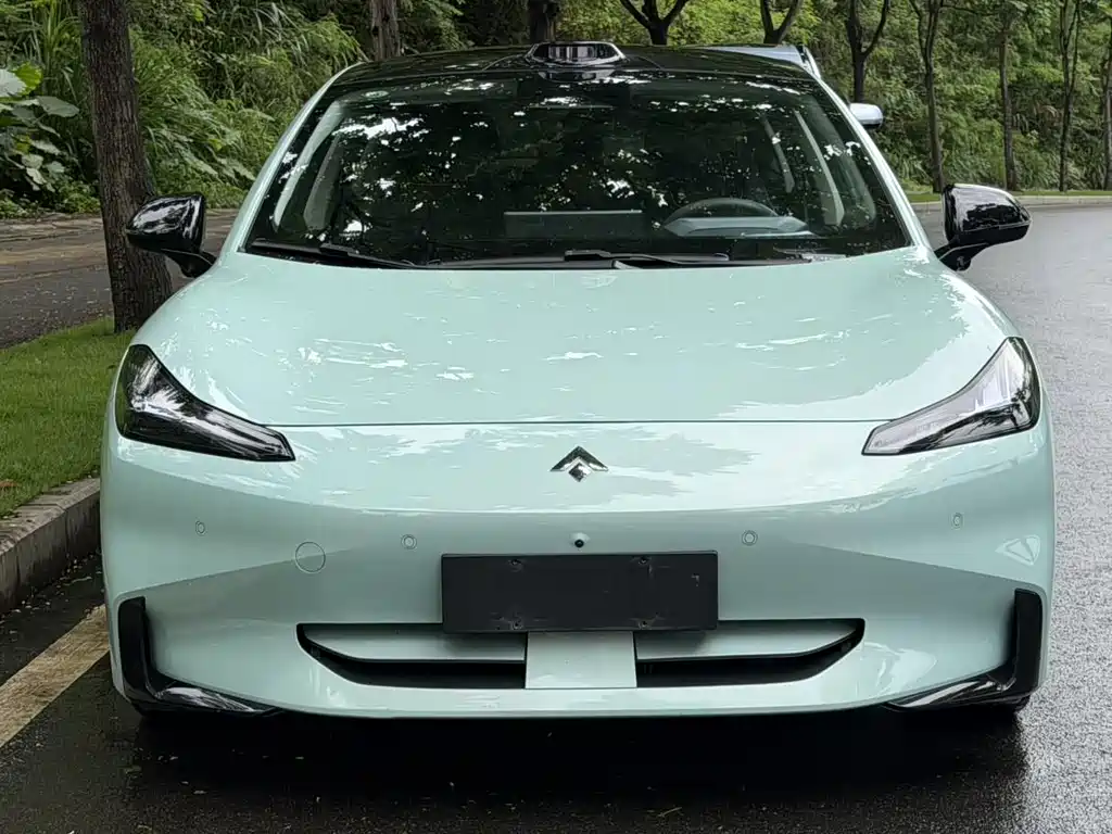 GAC Hyper Hyper GT 710 Ultra-High Voltage LiDAR Edition 2024 - thumbnail 2