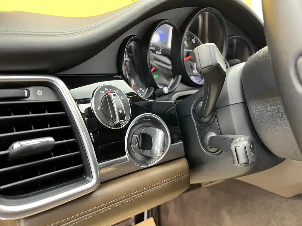 Porsche Panamera 2016 Panamera 4 Edition 3.0T 2016 - thumbnail 4