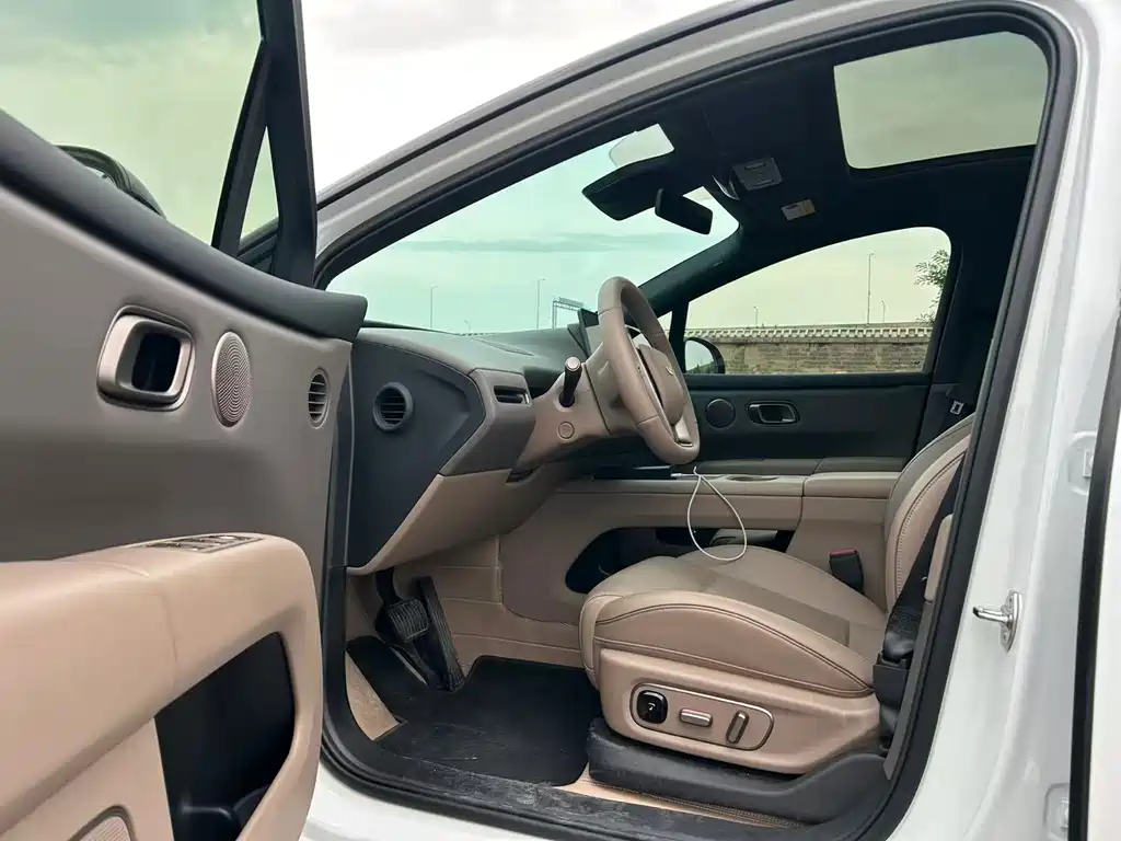 Li Auto Li Auto i6 2025 RWD Standard Edition 2025 - thumbnail 7