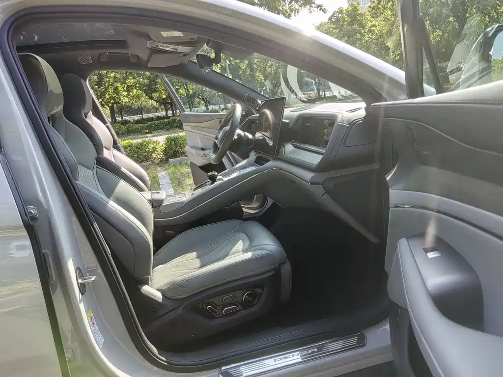 Denza Denza N7 2024 630 AWD Intelligent Driving Ultra Edition 2024 - thumbnail 12