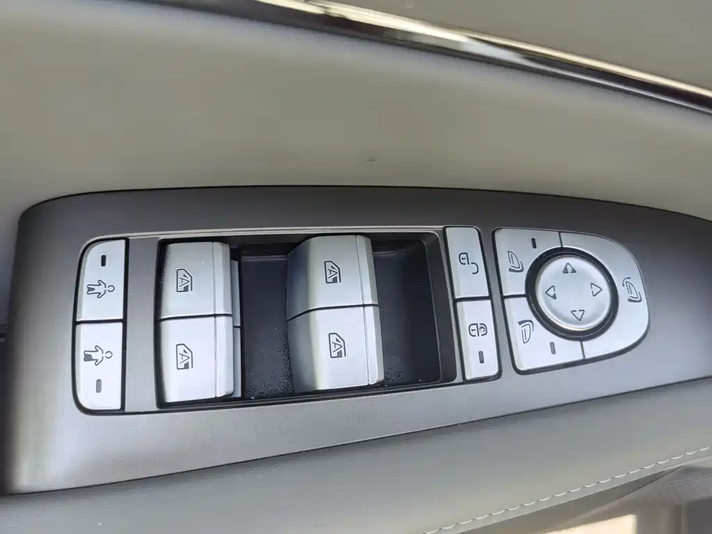 Denza Denza N7 2024 630 AWD Intelligent Driving Ultra Edition 2024 - thumbnail 20