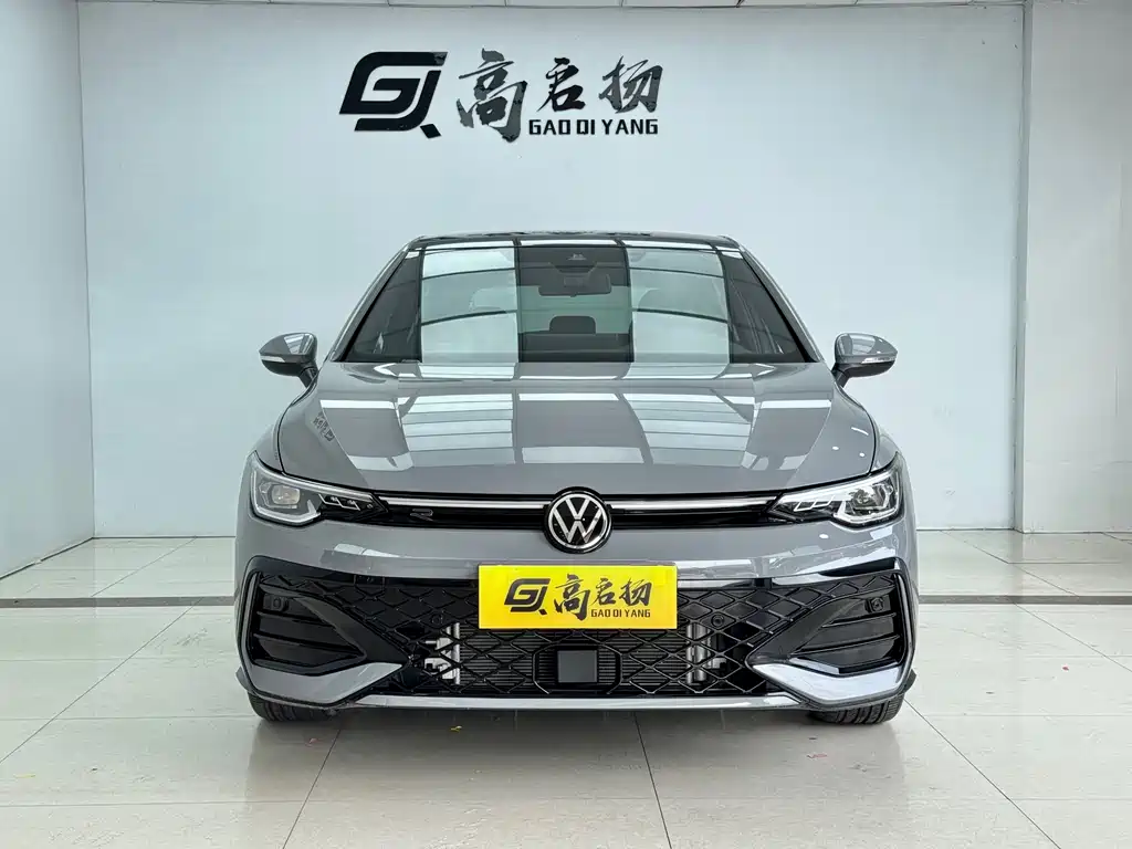 Volkswagen Golf 2025 300TSI R-Line 2025 - thumbnail 2