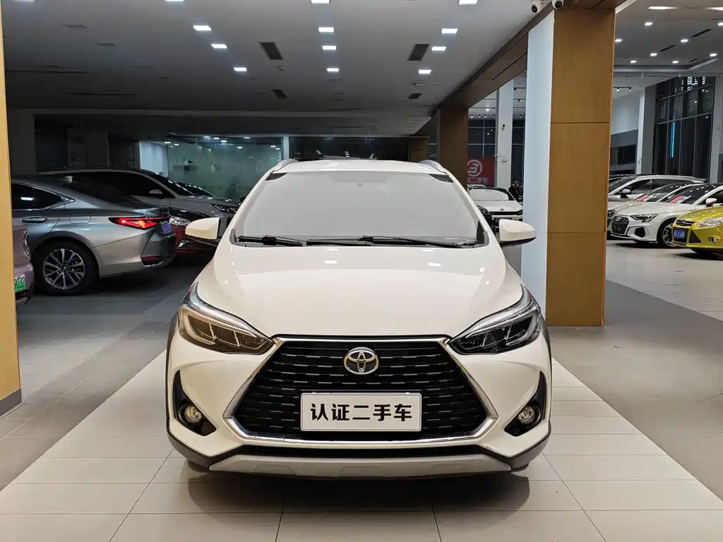 Toyota Yaris L 2020 Yaris L X 1.5L CVT Luxury Edition 2020 - thumbnail 3