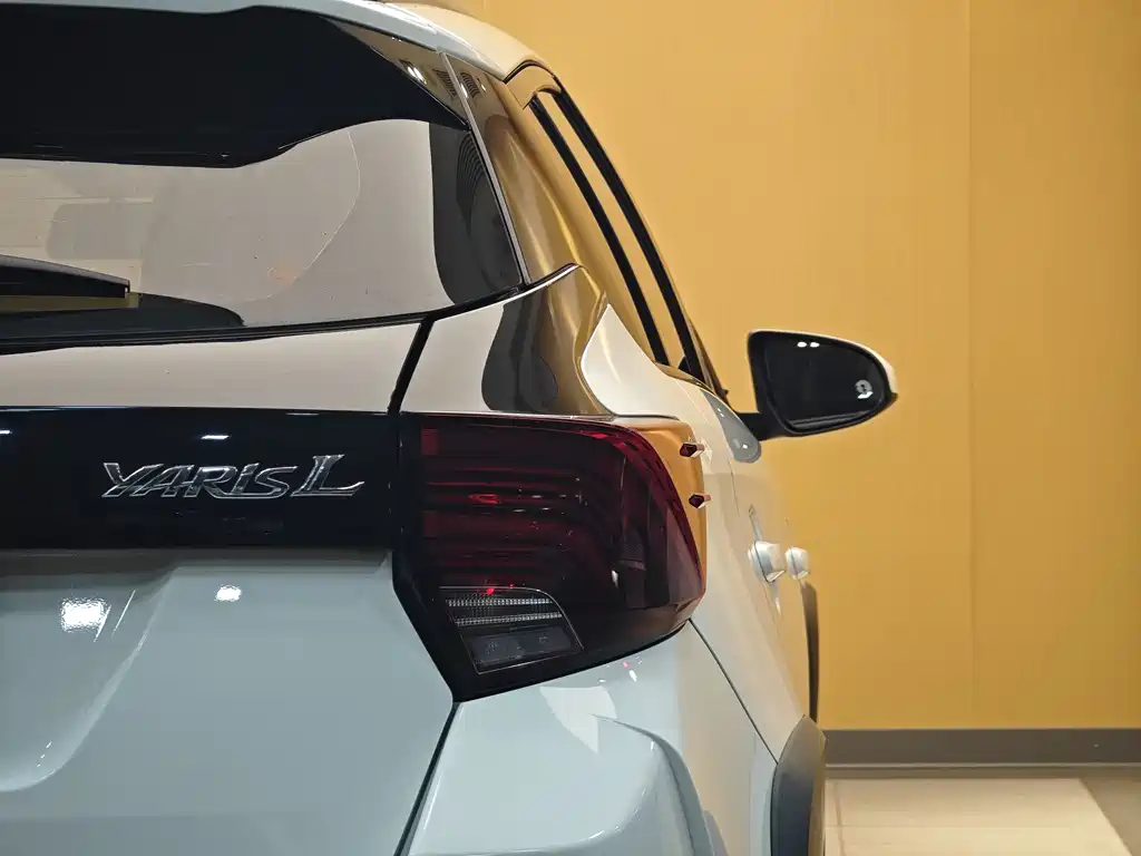 Toyota Yaris L 2020 Yaris L X 1.5L CVT Luxury Edition 2020 - thumbnail 25