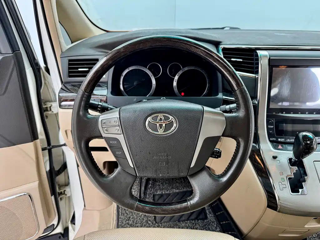 Toyota Alphard 2014 Middle East Edition 2016 - thumbnail 18