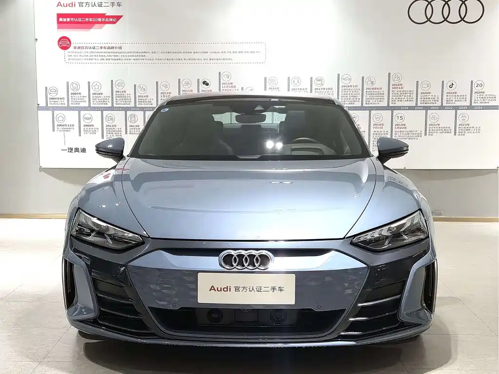 Audi Audi e-tron GT 2024 - thumbnail 2