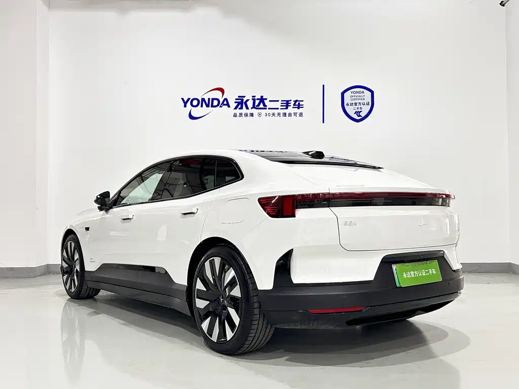 Polestar Polestar 4 Dual Motor Long Range Plus 2024 - thumbnail 3