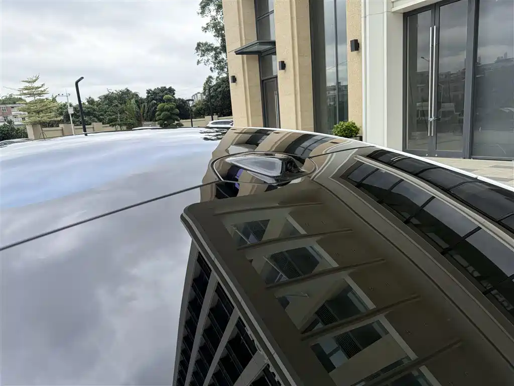 NIO NIO ET5 2024 75kWh 2025 - thumbnail 28