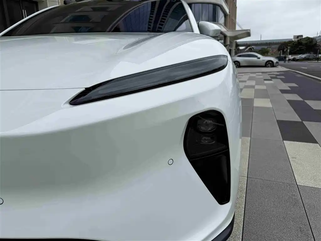 NIO NIO ET5 2024 75kWh 2025 - thumbnail 29