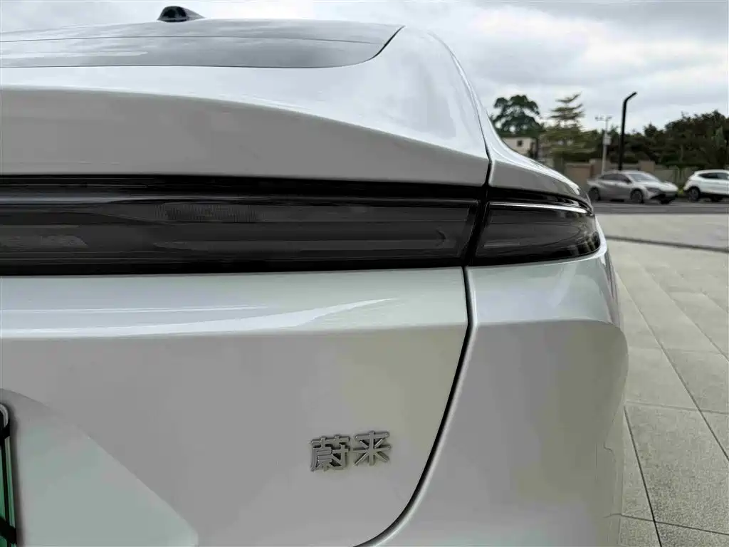 NIO NIO ET5 2024 75kWh 2025 - thumbnail 30