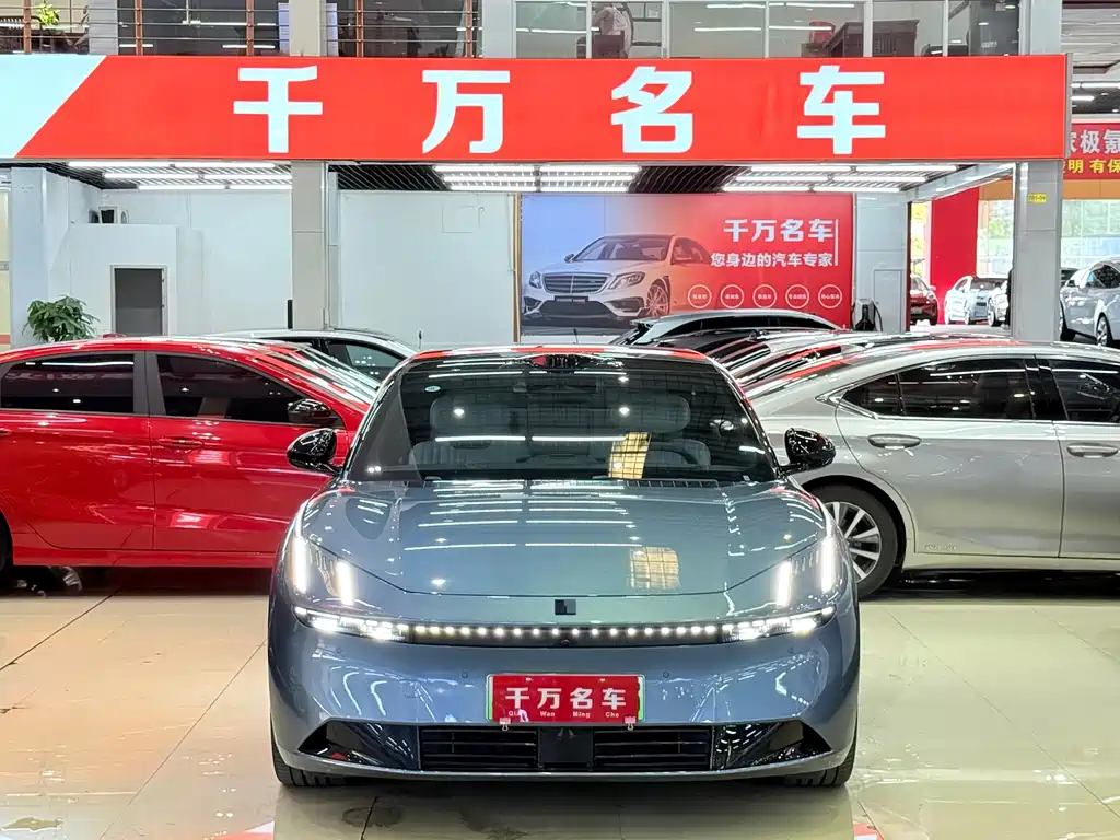 Lynk & Co Lynk & Co Z10 2024 95kWh 702km AWD Smart Driving Ultra 2024 - thumbnail 2