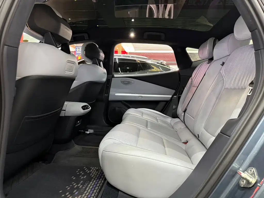 Lynk & Co Lynk & Co Z10 2024 95kWh 702km AWD Smart Driving Ultra 2024 - thumbnail 19