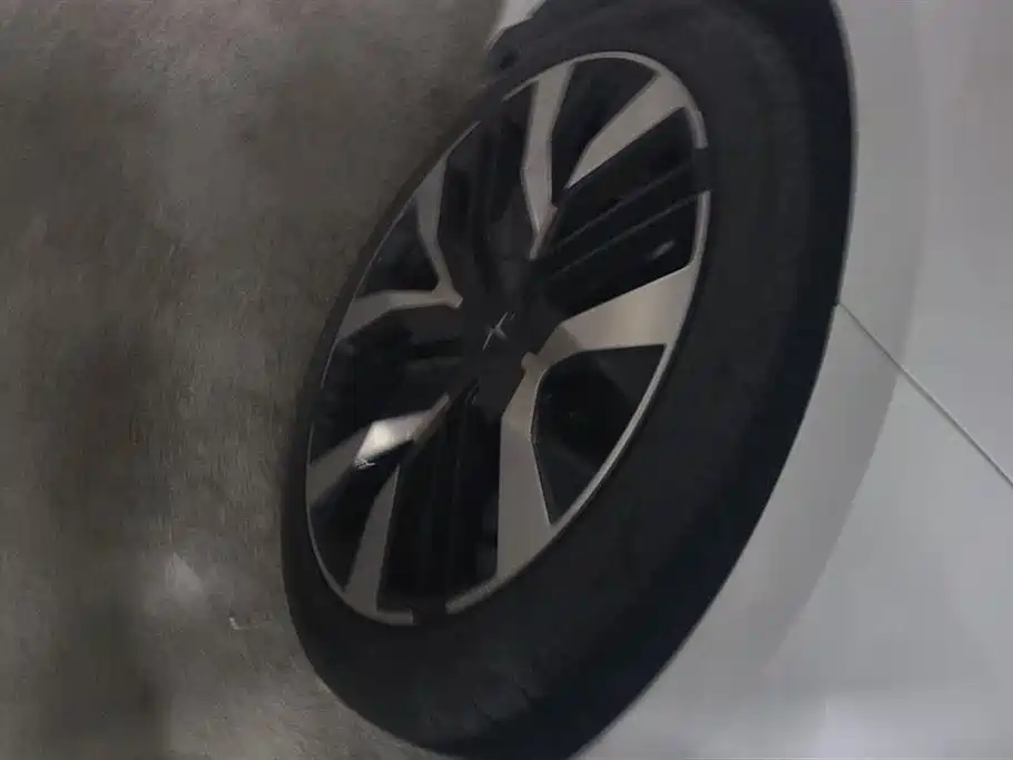 Polestar Polestar 4 2023 Dual Motor High Performance PLUS 2024 - thumbnail 6