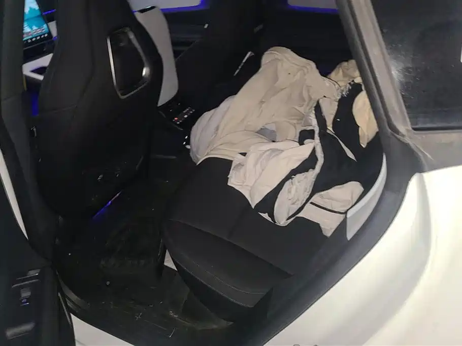 Polestar Polestar 4 2023 Dual Motor High Performance PLUS 2024 - thumbnail 11