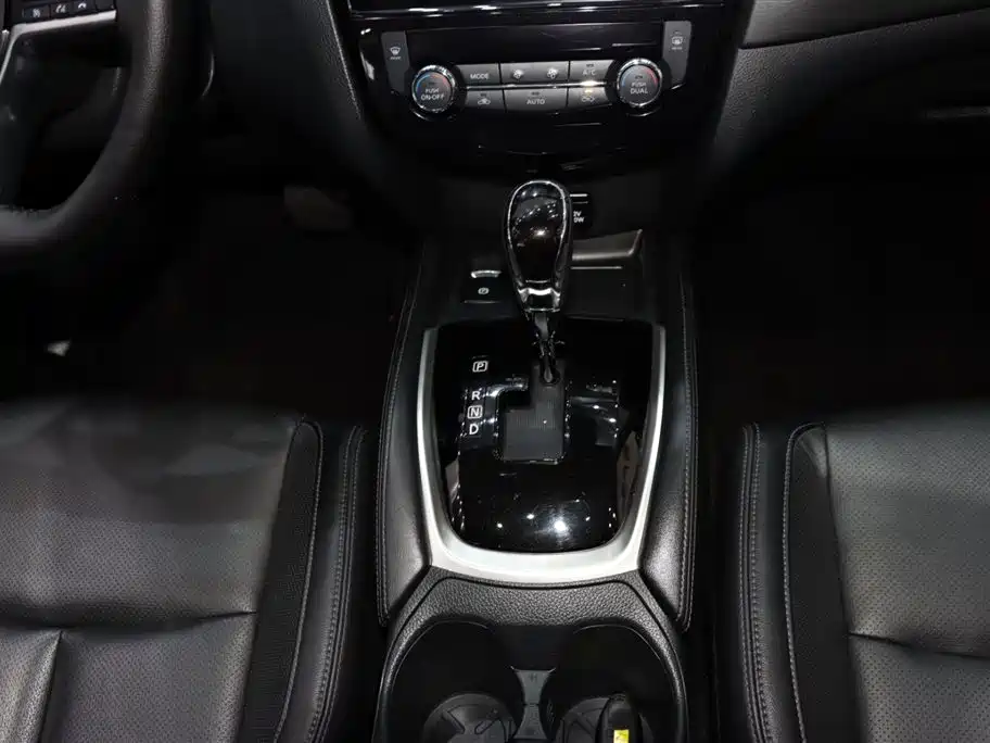 Nissan Nissan X-Trail 2021 2.0L CVT 2WD XL ITS Connected Comfort Edition 2021 - thumbnail 15