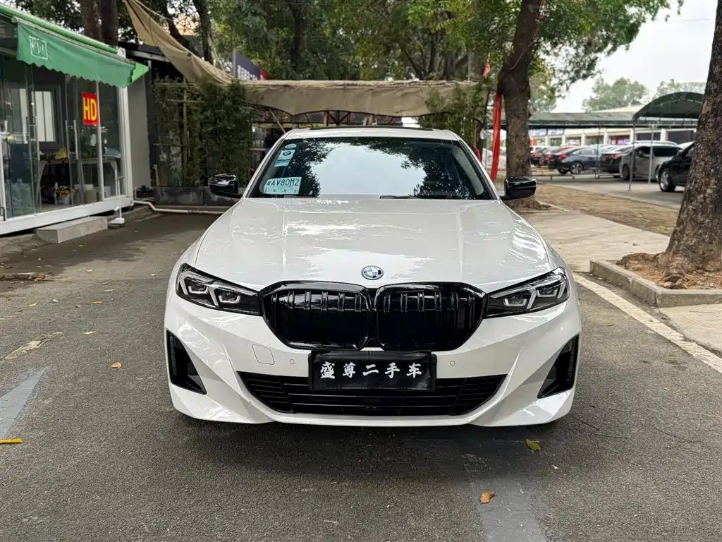 BMW BMW i3 eDrive 40 L 2023 - thumbnail 2