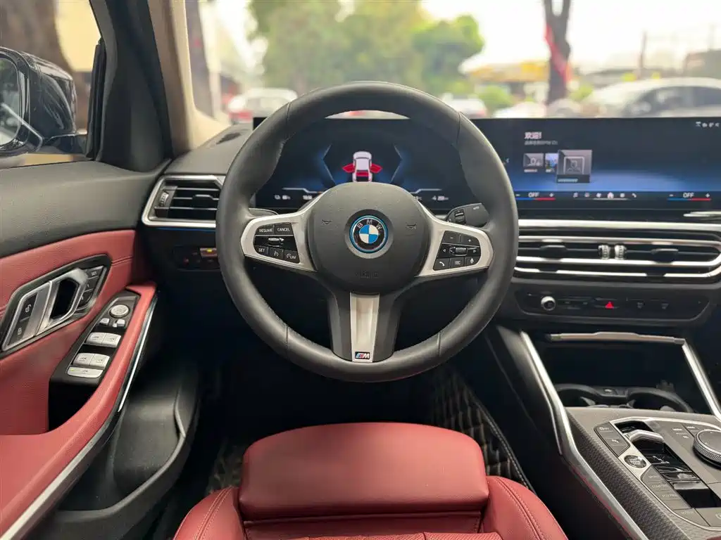 BMW BMW i3 eDrive 40 L 2023 - thumbnail 11