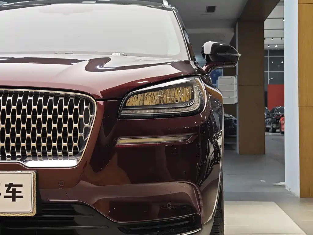 Lincoln Lincoln Corsair 2021 2.0T FWD Reserve Edition 2022 - thumbnail 2