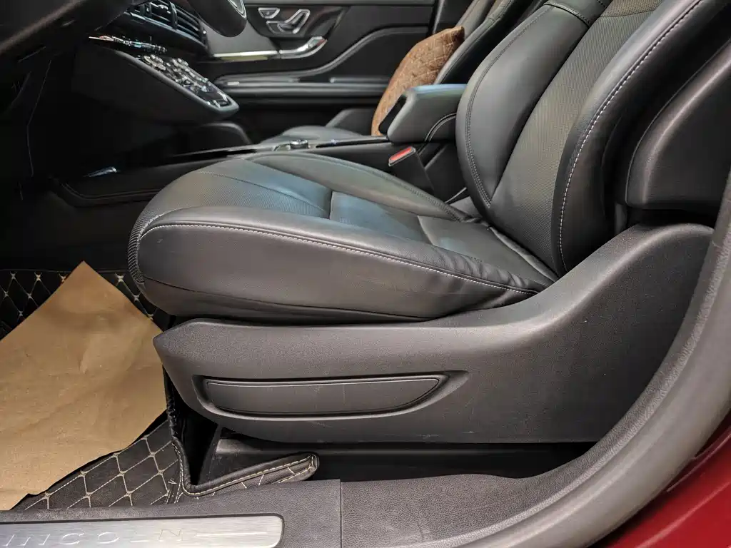 Lincoln Lincoln Corsair 2021 2.0T FWD Reserve Edition 2022 - thumbnail 12