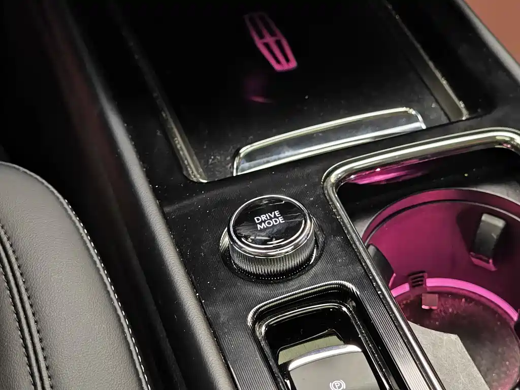 Lincoln Lincoln Corsair 2021 2.0T FWD Reserve Edition 2022 - thumbnail 20